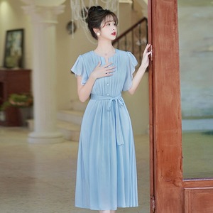 2024新款女装夏款法式温柔修身显瘦气质裙子清新甜美天蓝色连衣裙
