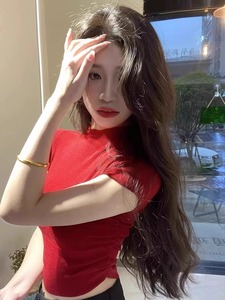 复古风红色半高领短袖T恤女夏季2024新款韩系修身针织内搭打底衫