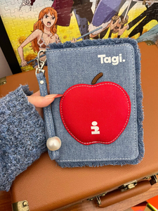 Tagi新品《苹苹安安》砰砰珍珠牛仔流苏护照多功能收纳包卡包