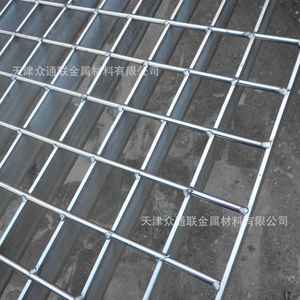 天津防滑镀锌钢跳板 Q235楼梯踏步网格板 地沟盖板钢格栅板