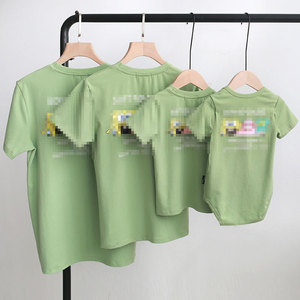 现货可批2024夏新款亲子装短袖绿色一家三口四口婴儿爬服网红父女