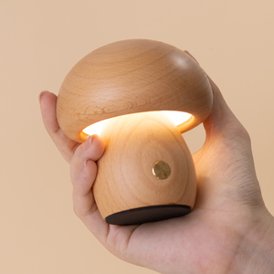 蘑菇台灯实木ins卧室客厅创意氛围灯led装饰灯触摸充电小夜灯木质