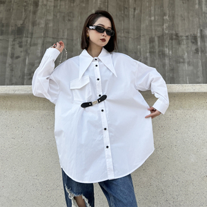 白色大领衬衫2023新款女秋款外穿设计独特时尚洋气宽松胖mm衬衣