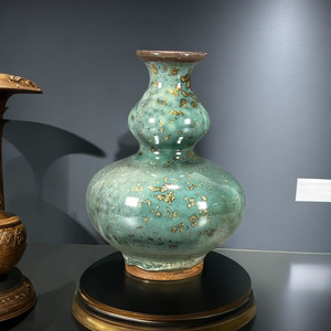 古董瓷器五大名窑瓷器卢钧瓷松石绿釉葫芦赏瓶玄关装饰品小摆件