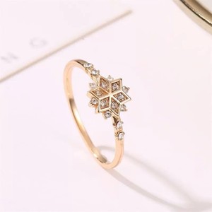 S925纯银欧美爆款可爱的女人黄金色雪花钻石戒指精致戒指女士饰品