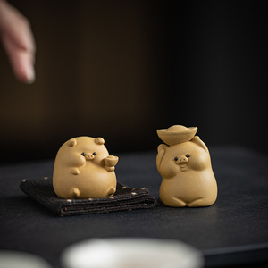 紫砂茶宠摆件招财福气小猪精品可养生肖茶玩盖置情侣对猪茶桌装饰