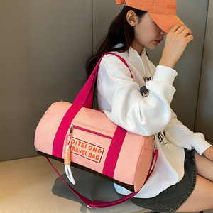 韩版小众大容量挎包女健身包行李背包瑜伽运动包短途旅行包收纳袋