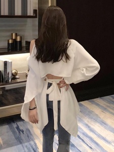 韩版气质风设计感单边露肩衬衣女绑带后背露腰小心机衬衫上衣时尚
