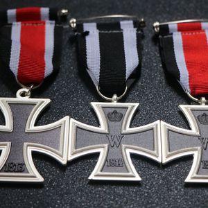 铁十字徽章勋章二战德军勋章胸针德国铁十字徽章挂件骑士项链吊坠