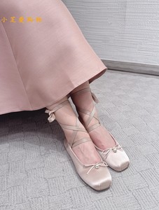 Di­or/迪­奥 24新款水钻缎面丝带蝴蝶结装饰方头芭蕾鞋平底鞋女