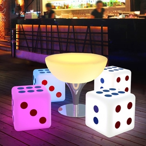 LED发光高脚酒吧桌小蛮腰骰子桌创意发光圆形吧台桌户外餐桌酒桌