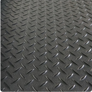 黑色磨砂钢板纹Pvc塑胶地板革厂房地板健身房塑胶满铺地垫餐厅