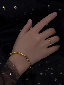 莫比乌斯真假黄金手镯纯沙金戒指男女款小众设计轻奢高级感指环