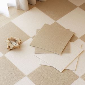日本MUJIE家居办公卧室客厅免胶式自粘地毯宠物防滑拼接地垫绒面