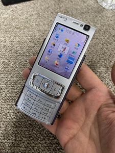 Nokia诺基亚N95塞班系统双向滑盖黑色8G版个性商务移动联通3G手机