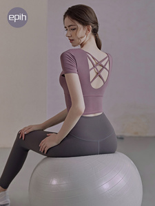 李㝋官方瑜伽服套装女高级感专业普拉提衣服健身房运动衣瑜加2024