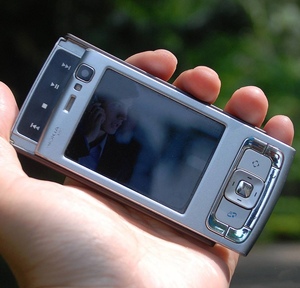 Nokia/诺基亚N95经典滑盖按键音乐拍照学生戒网老人怀旧备用手机