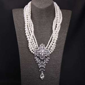 欧美多层珍珠锁骨链水晶宝石吊坠短项链夸张时尚饰品配饰毛衣链