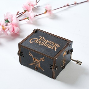 加勒比海盗小八音盒古典迷你木质发条式手摇音乐盒工艺品情侣礼物