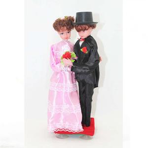 婚庆结婚用品 婚车娃娃一对 情侣公仔婚房布置婚车装饰道具