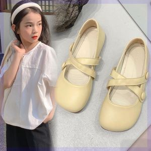 韩系女童女鞋2023春夏新款玛丽珍公主鞋浅口法式平底儿童单鞋小皮