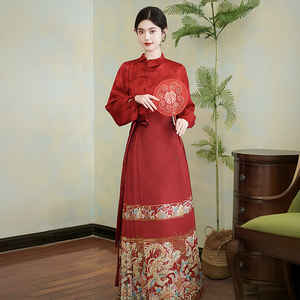 红色马面裙套装在逃公主敬酒服礼服新中式订婚宴席汉服中国风唐装