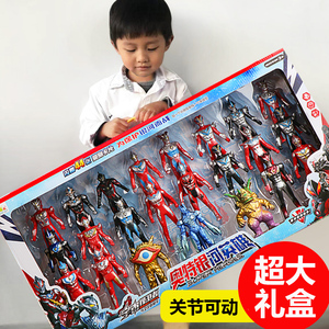 男孩迪迦奥特曼玩具变身器赛罗可动人偶儿童礼盒套装卡片超人公仔
