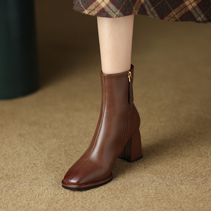 法式复古女式棕色短靴女方头英伦风高跟马丁靴真皮粗跟文艺及踝靴