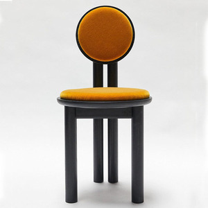 复古黄色小圆椅设计师创意实木餐椅家用简约咖啡厅民宿布艺靠背椅