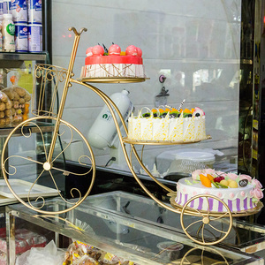 新款欧式创意铁艺蛋糕架自行车婚庆三层糕点架生日多层甜品展示台