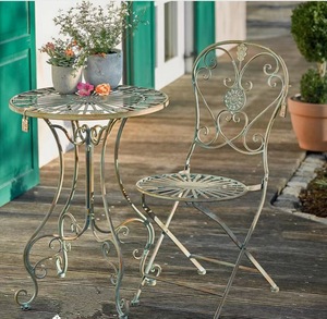 做旧桌椅乡村户外休闲桌椅复古铁艺圆桌椅子园艺搭配景观花园桌椅