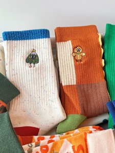 LookSocks圣诞配色可爱卡通女袜刺绣毛圈加厚中筒袜百搭情侣袜子