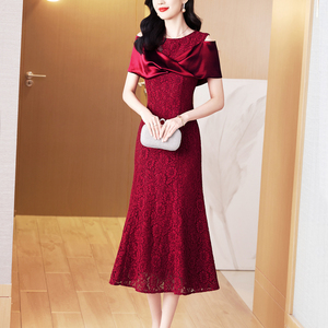 红色蕾丝连衣裙女短袖2024春夏季新品高端洋气婚宴礼服显瘦鱼尾裙