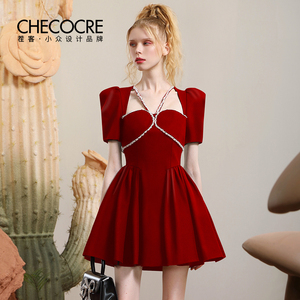 茬客法式红色连衣裙女2024年夏季新款钉珠复古气质优雅收腰小礼服