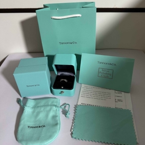 Tiffany&Co蒂芙尼情人节生日礼物包装首饰礼盒礼品袋手镯项链戒指