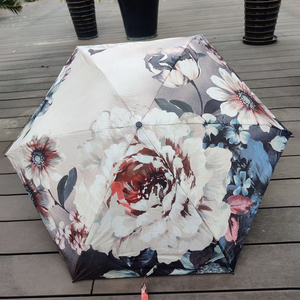 黑胶晴雨伞五折伞轻小巧便携纳米3D复古风数码印花朵遮阳伞口袋伞
