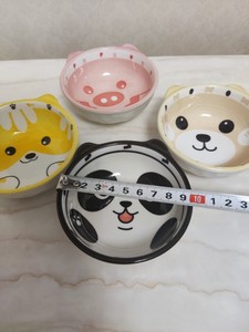 可爱卡通浮雕陶瓷小碗  居家用蘸碟小碟子，单个价