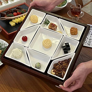 酒店创意餐具餐厅特色带盖九格凉菜点心拼盘私人会所透明盖木盒盘