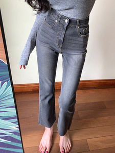 复古烟灰色牛仔裤女2024春季新款小个子高腰显瘦直筒九分微喇叭裤