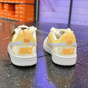 正品Nike/耐克女子经典COURT BOROUGH低帮运动休闲板鞋DV5456-107
