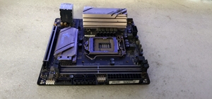 技嘉Z390 I AOPUS PRO WIFI DDR4内存 全固态迷你独显板 HDMI口