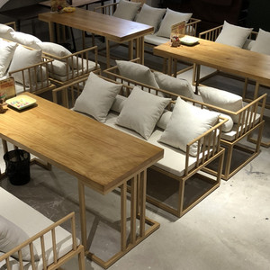 新中式沙发组合铁艺仿木纹轻奢餐厅咖啡店酒吧休闲吧茶楼卡座桌椅