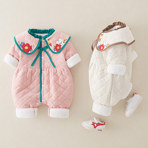 洋气女宝宝娃娃领衣服春秋装长袖夹棉外出抱衣婴儿薄棉连体衣爬服