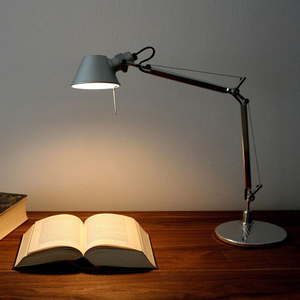 北欧设计师卧室床头办公室工作书桌阅读摇臂伸缩长臂折叠白炽台灯