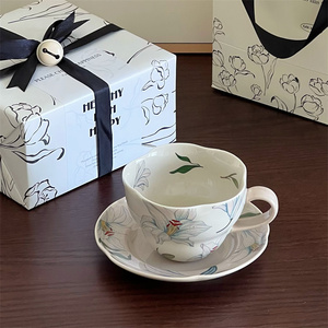 生日伴手礼物ins高级感设计雅致百合花插画咖啡杯碟下午花茶杯子