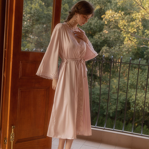 新娘晨袍婚礼睡衣女粉色睡袍中长款高级感丝绸伴娘法式晨拍新中式