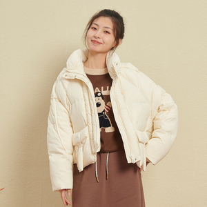 UGIZ 23年冬季新品韩版女装轻盈简约保暖短款羽绒服UDYG863