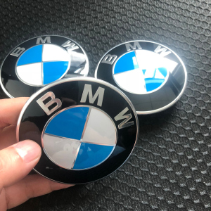 老款BMW车标3系5系E90E92E46E60E39E91E61前引擎机盖后车尾箱标志