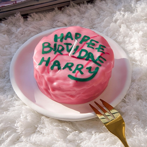 哈利波特周边正版海格蛋糕香薰蜡烛带石膏托盘房间装饰生日礼物