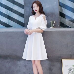 白色礼服裙子夏季新款优雅气质法式风名媛洋装领证淑女小白连衣裙